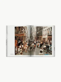 Geïllustreerd boek Robert Doisneau. Paris