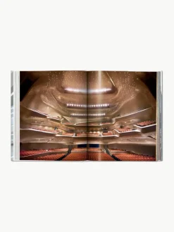 Geïllustreerd boek Zaha Hadid. Complete Works. 1979 - today