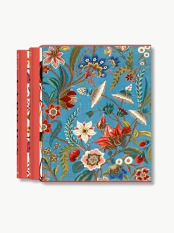 Geïllustreerde boeken The Book of Printed Fabrics. From the 16th century until today, set van 2