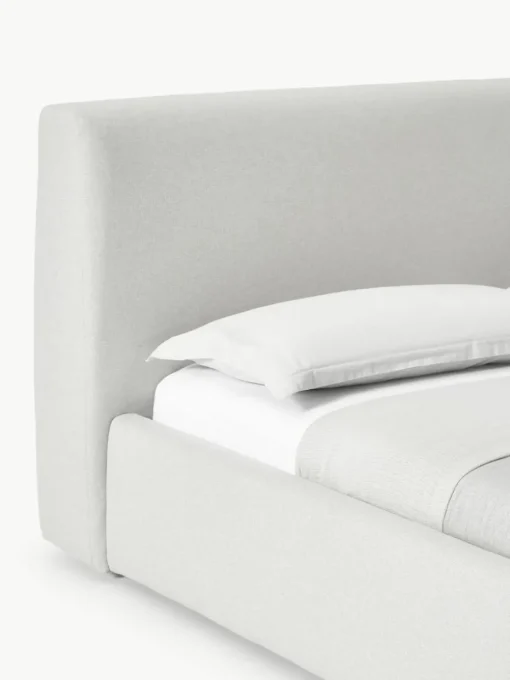 Gestoffeerd bed Cloud