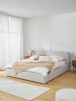 Gestoffeerd bed Cloud met opbergruimte
