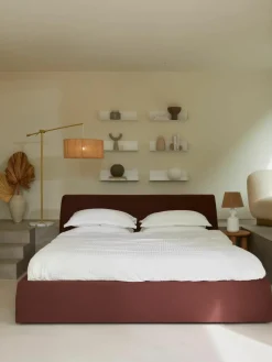 Gestoffeerd bed Cloud met opbergruimte