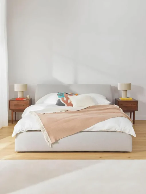 Gestoffeerd bed Cloud met opbergruimte