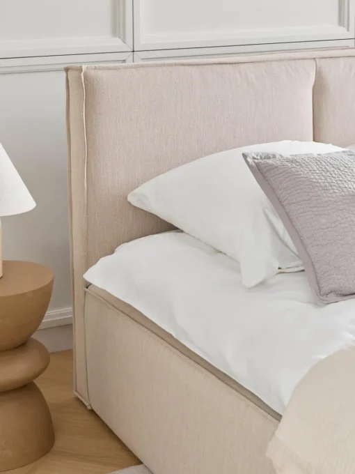 Gestoffeerd bed Dream