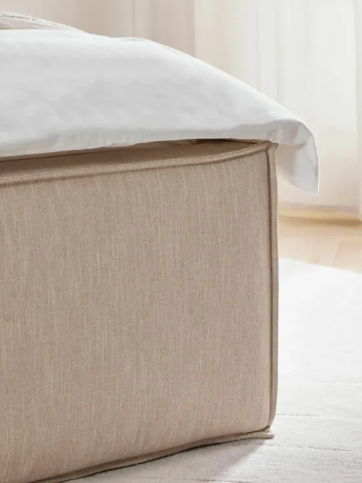 Gestoffeerd bed Dream