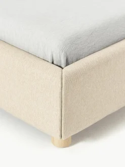 Gestoffeerd bed Ebba