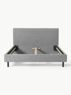 Gestoffeerd bed Giulia met houten poten