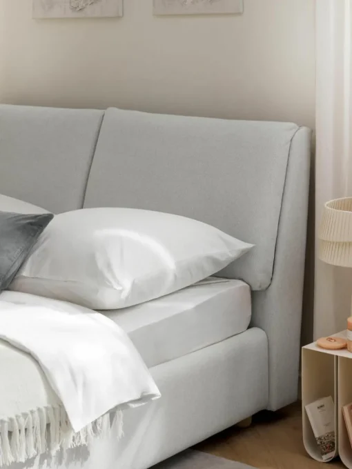 Gestoffeerd bed Laura