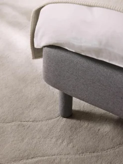 Gestoffeerd bed Luma met hoofdeinde