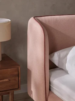 Gestoffeerd bed Luma met hoofdeinde
