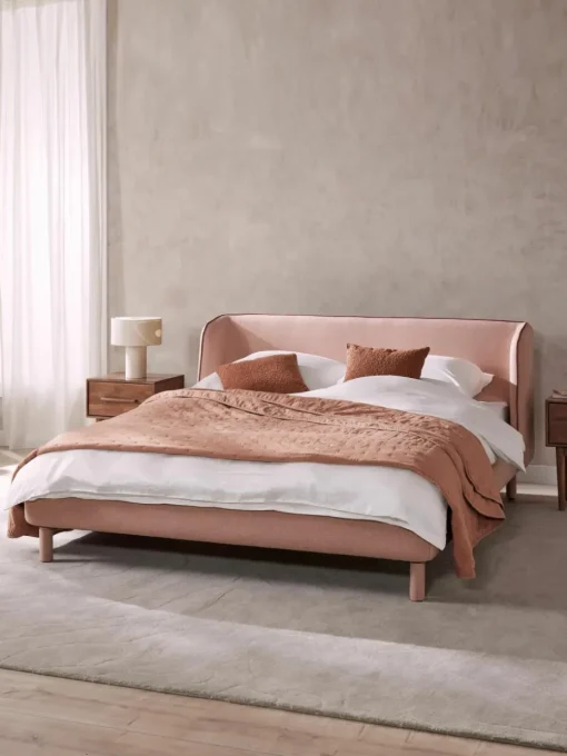 Gestoffeerd bed Luma met hoofdeinde