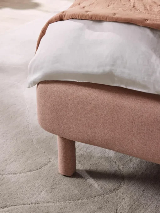 Gestoffeerd bed Luma met hoofdeinde