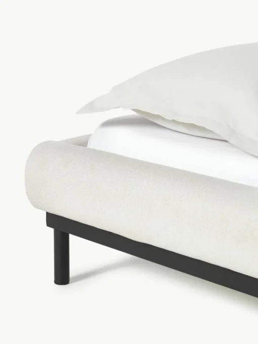 Gestoffeerd bed Meya