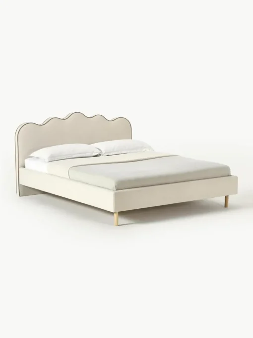 Gestoffeerd bed Romy met golvend hoofdeinde