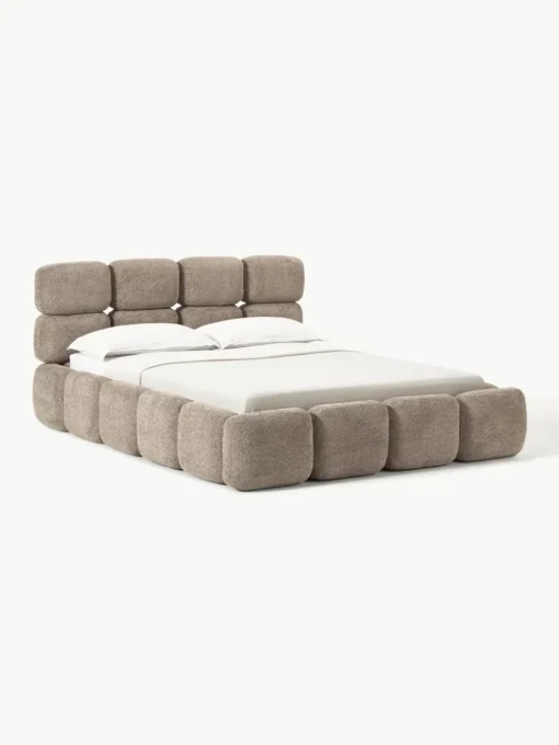 Gestoffeerd bed Tayla van teddy bouclé
