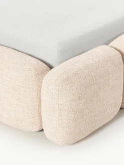 Gestoffeerd bed Tayla van bouclé met opbergruimte