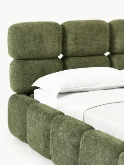Gestoffeerd bed Tayla van teddy bouclé met opbergruimte