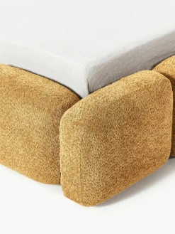 Gestoffeerd bed Tayla van teddy bouclé met opbergruimte