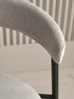 Gestoffeerde stoelen Doggi, 2 stuks