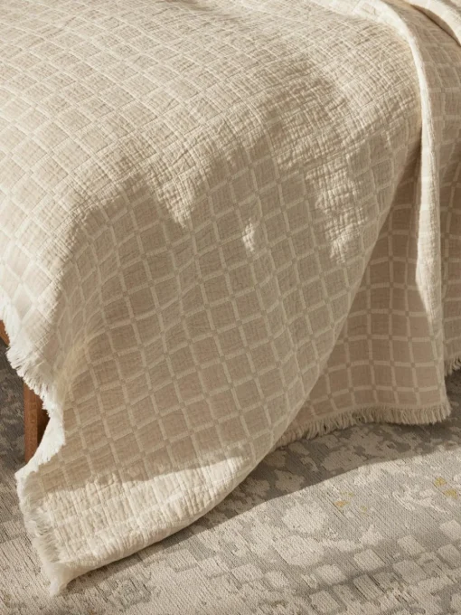 Gewassen mousseline bedsprei Ronia met franjes