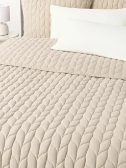 Gewatteerde flanellen bedsprei Selby met structuurpatroon