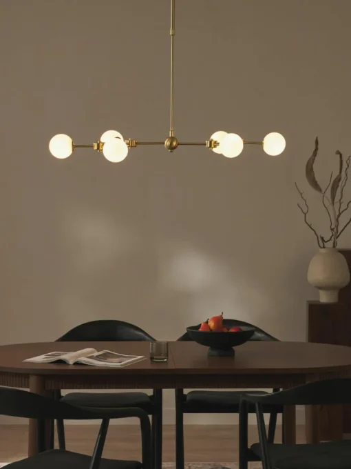 Grote hanglamp Aurelia van opaalglas
