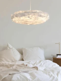 Grote hanglamp Eos Esther van veren