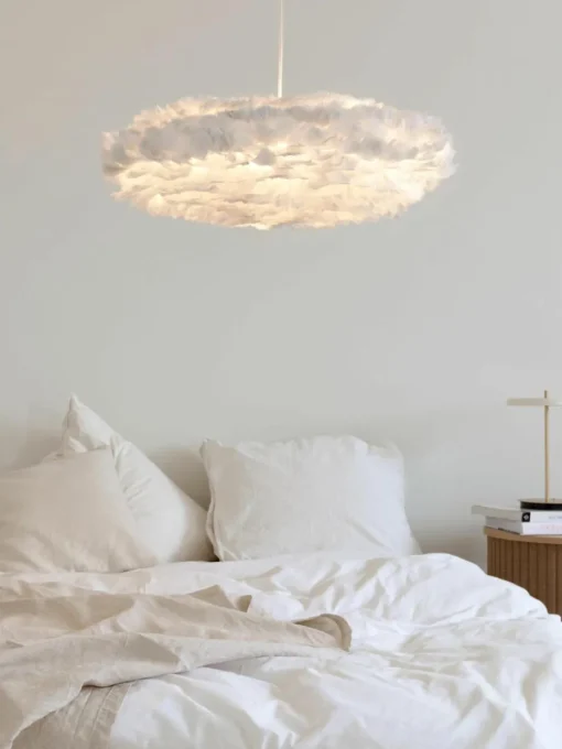 Grote hanglamp Eos Esther van veren