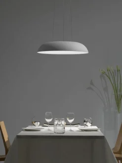 Grote LED hanglamp Maggiolone, dimbaar