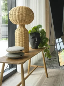 Grote tafellamp Vinka van rotan