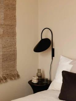 Grote wandlamp Arum met stekker, verstelbaar