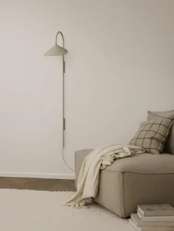 Grote wandlamp Arum met stekker, verstelbaar