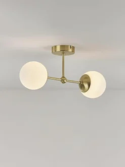 Grote wandlamp Beth van opaalglas