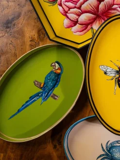 Handbeschilderd sierblad Fauna met papegaaienmotief
