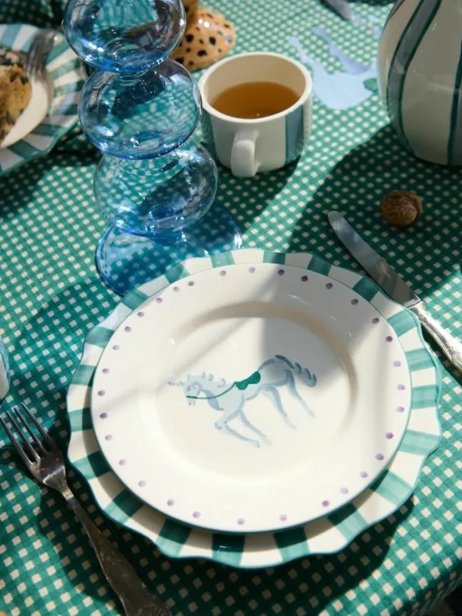 Handbeschilderde dinerborden Pine Scalloped