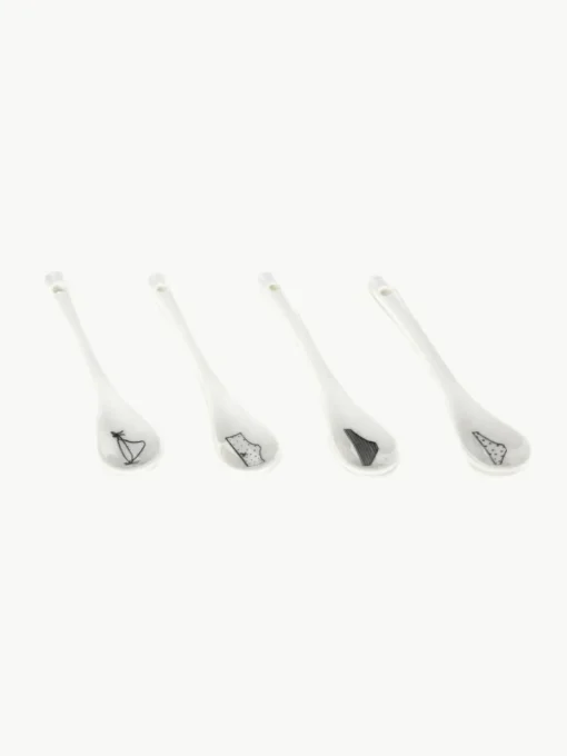 Handbeschilderde koffiekopjes Undressed met schoteltjes en lepels, set van 4