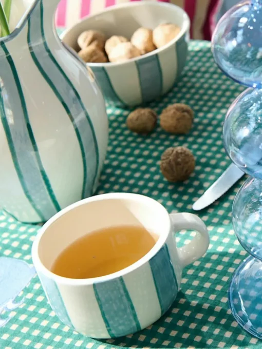 Handbeschilderde kopje Powder Striped