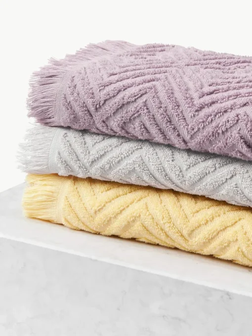 Handdoek Jacqui met hoog-laag patroon, in verschillende formaten