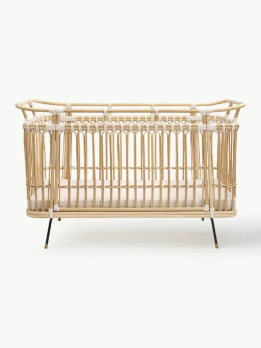 Handgemaakte babybed Paul van rotan