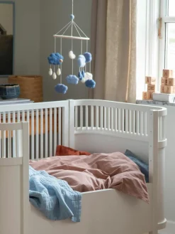 Handgemaakte babymobiel Clouds