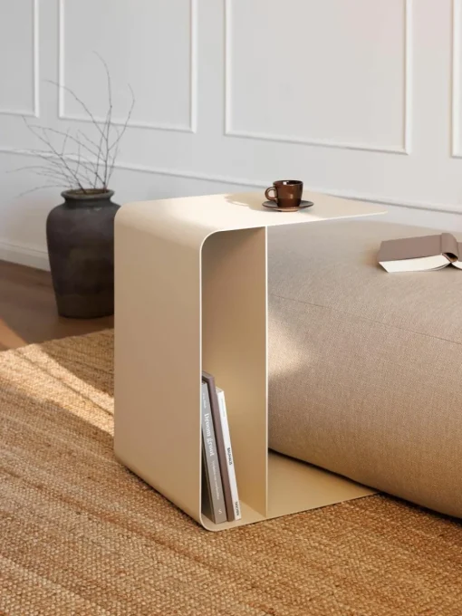 Handgemaakte bijzettafel Cosmo