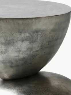 Handgemaakte bijzettafel Heena van aluminium