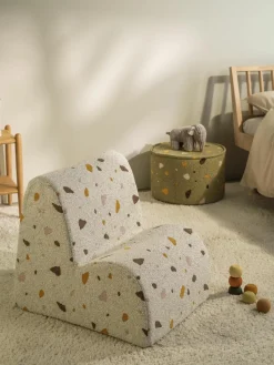 Handgemaakte bouclé kinderfauteuil Cloud