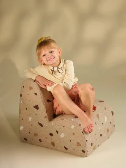 Handgemaakte bouclé kinderfauteuil Cloud