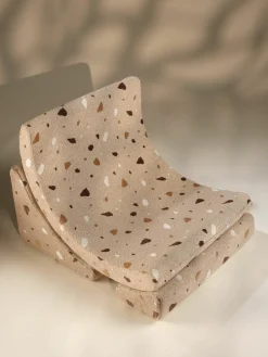 Handgemaakte bouclé kinderfauteuil Moon