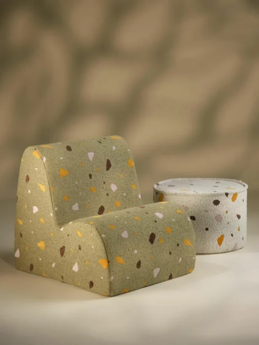 Handgemaakte bouclé kinderfauteuil Cloud