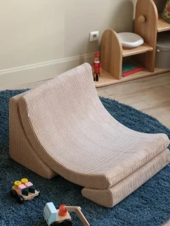 Handgemaakte corduroy kinderstoel Moon