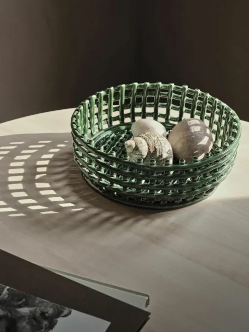 Handgemaakte decoratieve schaal Centrepiece van keramiek