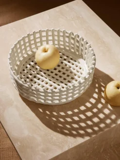 Handgemaakte decoratieve schaal Centrepiece van keramiek
