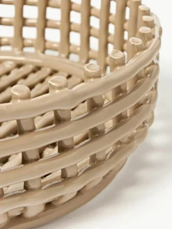 Handgemaakte decoratieve schaal Centrepiece van keramiek